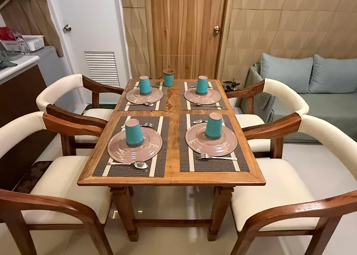 Fully-furnished 1-bedroom Grand Riviera Manille